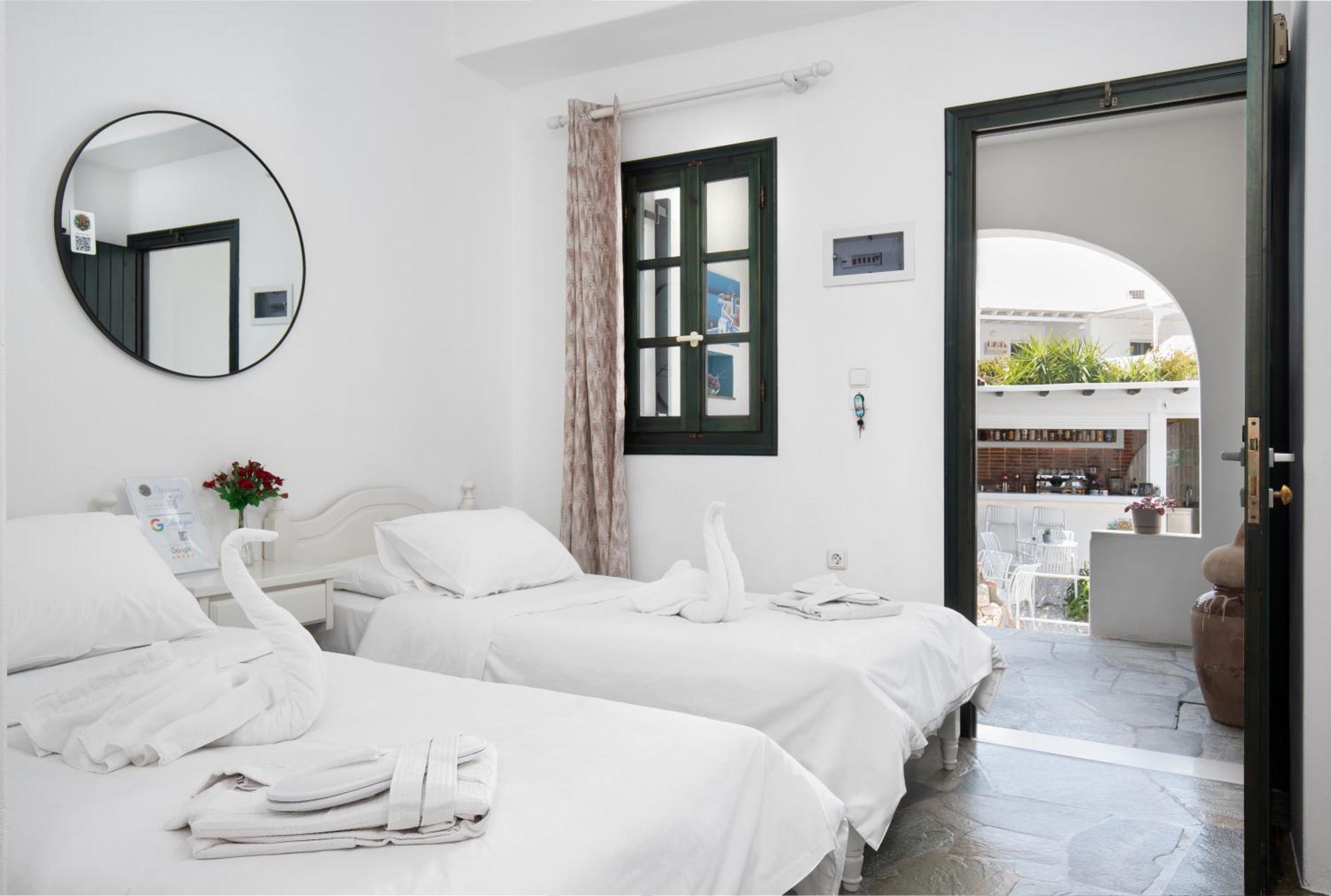 Eleni Rooms Páros Extérieur photo