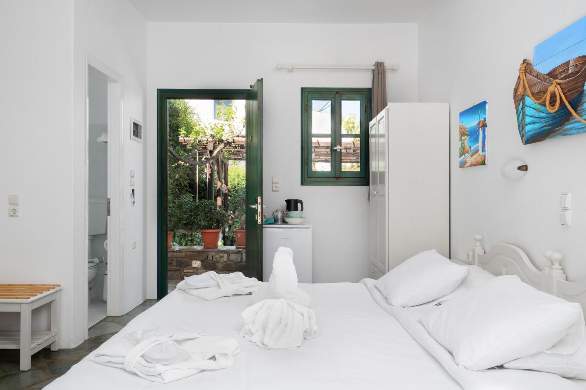 Eleni Rooms Páros Extérieur photo